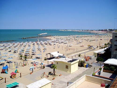 Hotel Rosa Rimini Exterior foto