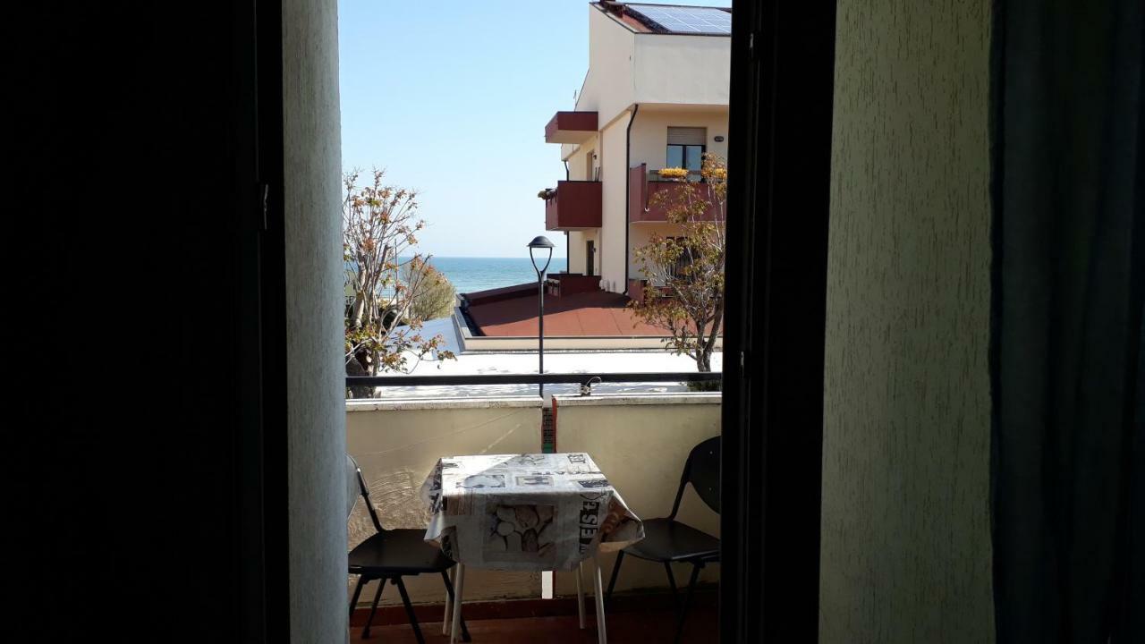 Hotel Rosa Rimini Exterior foto
